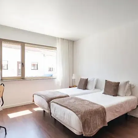 Baleal Surf Ranch * Ferrel (Leiria)